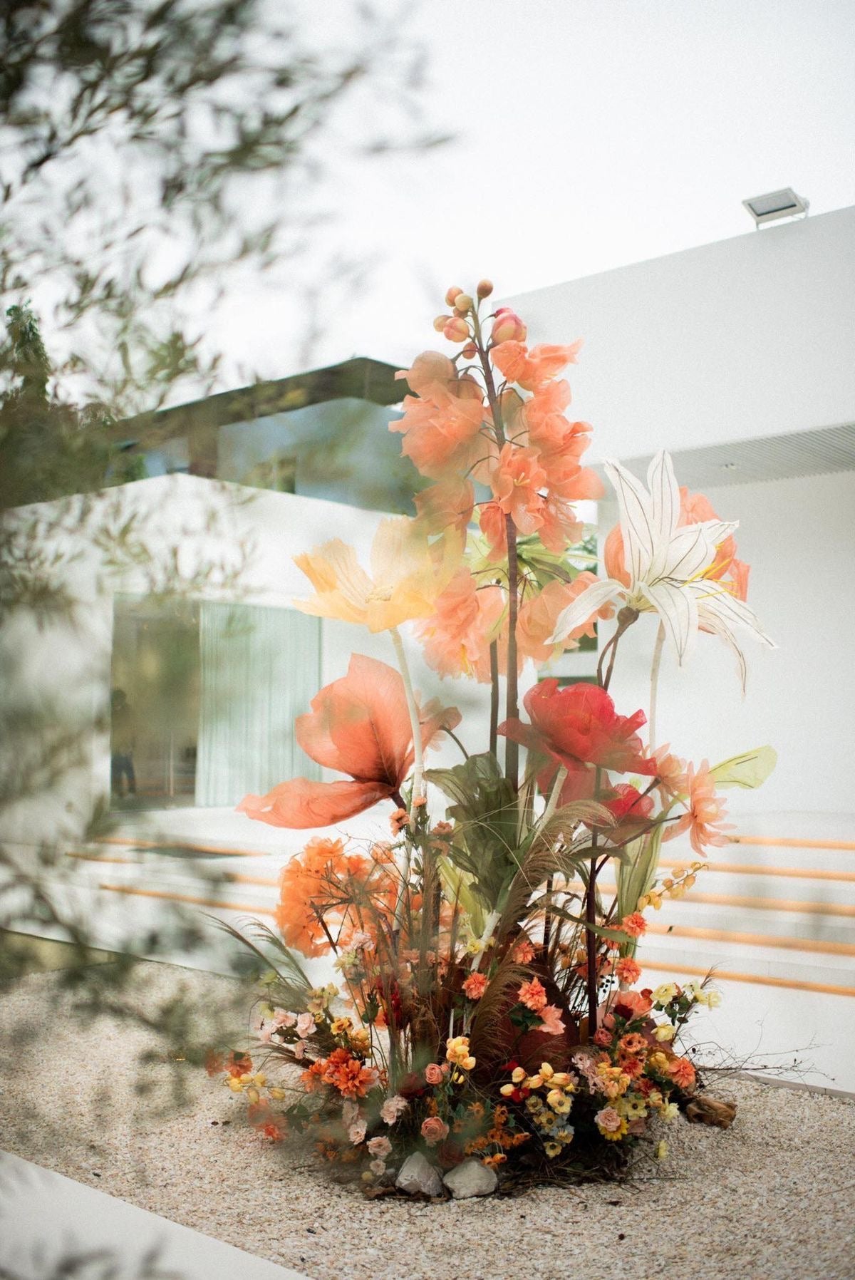 ZBG011 - Giant Flowers